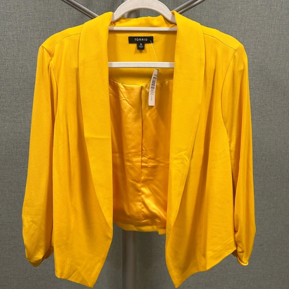 Torrid Yellow Blazer - Picture 2 of 3